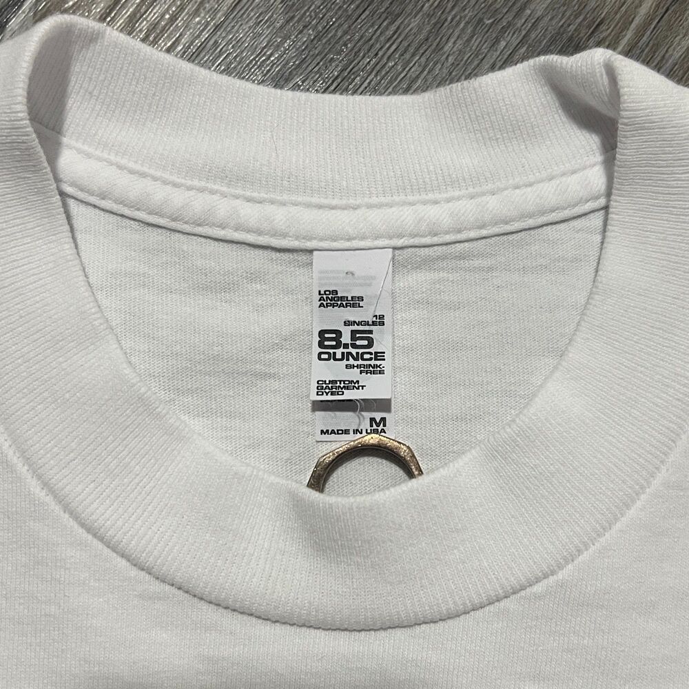Two Sleepy People Tour Graphic Tee Medium - Picture 4 of 5